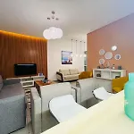 Private Rooms In 3 Bedroom Apartment Skynest Homes Marina Pinnacle