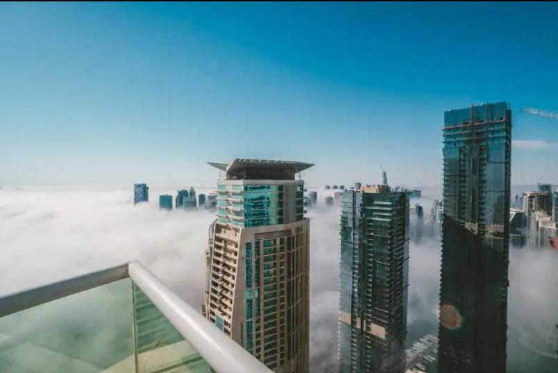 Guest house Private In 3 Bedroom Skynest Homes Marina Pinnacle *