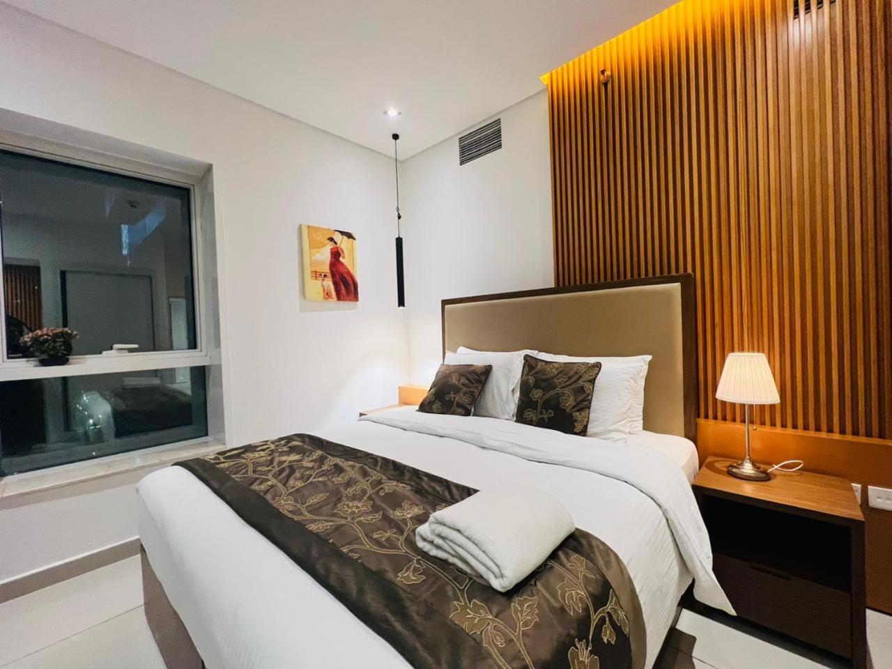 Guest house Private In 3 Bedroom Skynest Homes Marina Pinnacle Dubai